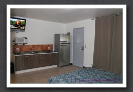 studio bedroom suite rental san jose costa rica close to U Veritas