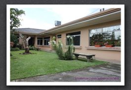 studio bedroom suite rental san jose costa rica close to U Veritas